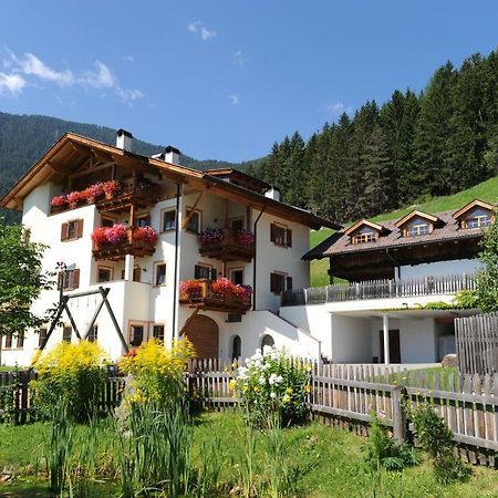 Apartamento Prackfiedererhof Villandro Exterior foto